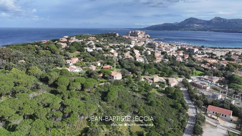 Appartement - 91 m² - 8 pièces