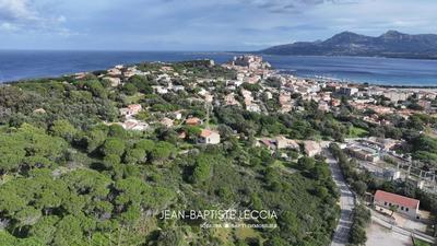 Appartement - 91 m² - 8 pièces