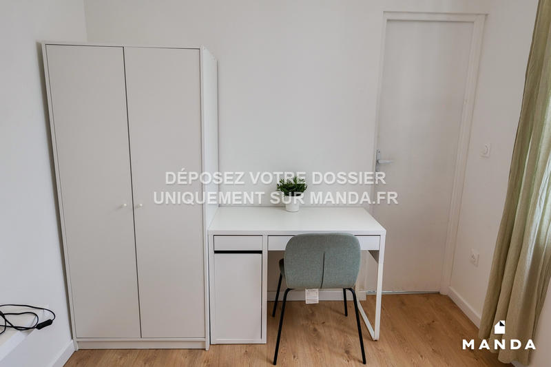 Chambre - 17 m² - 7 pièces