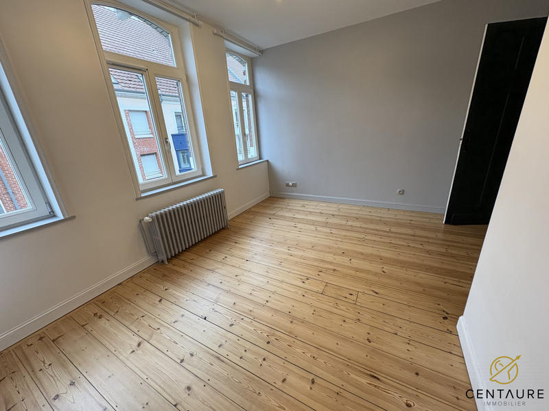 Maison ancienne - 175 m² - 6 pièces