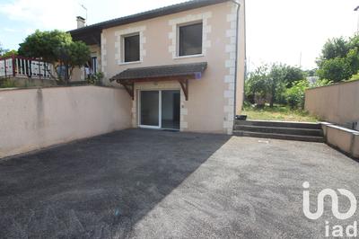 Maison - 162 m² - 9 pièces