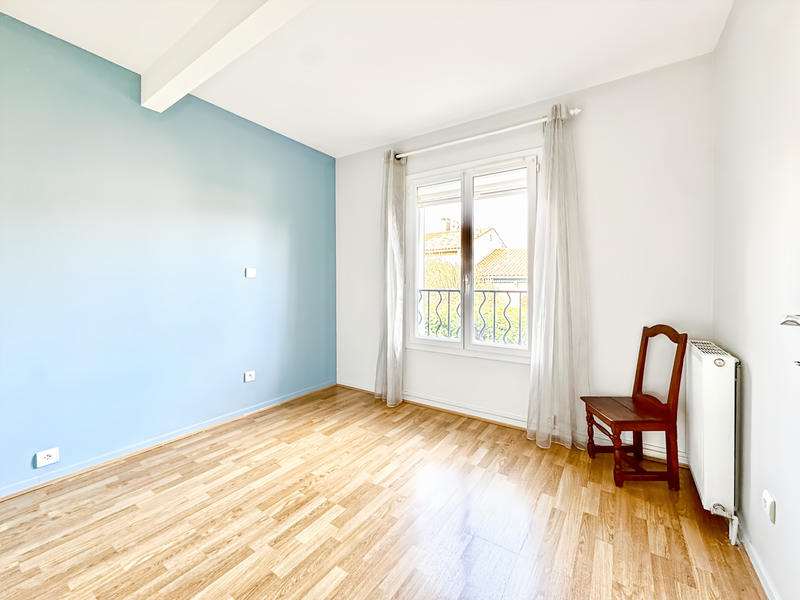 Maison - 96 m² - 5 pièces