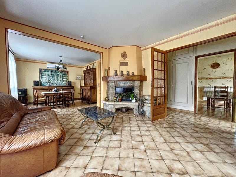 Maison - 135 m² - 6 pièces