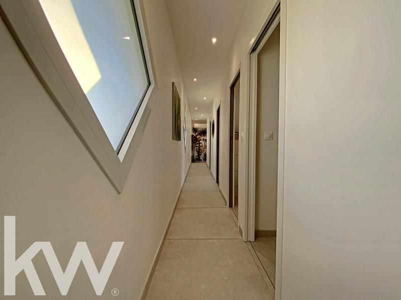 Maison - 142 m² - 5 pièces