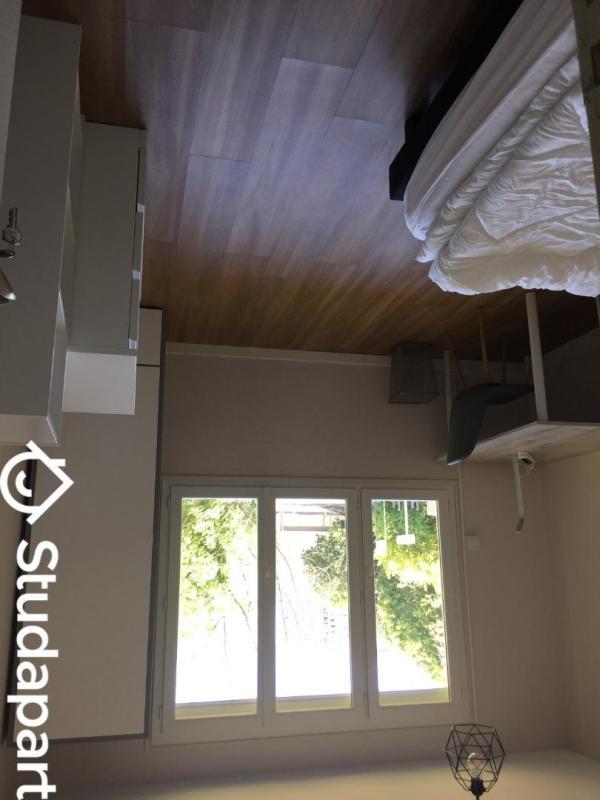 Chambre - 13 m² - 1 pièce