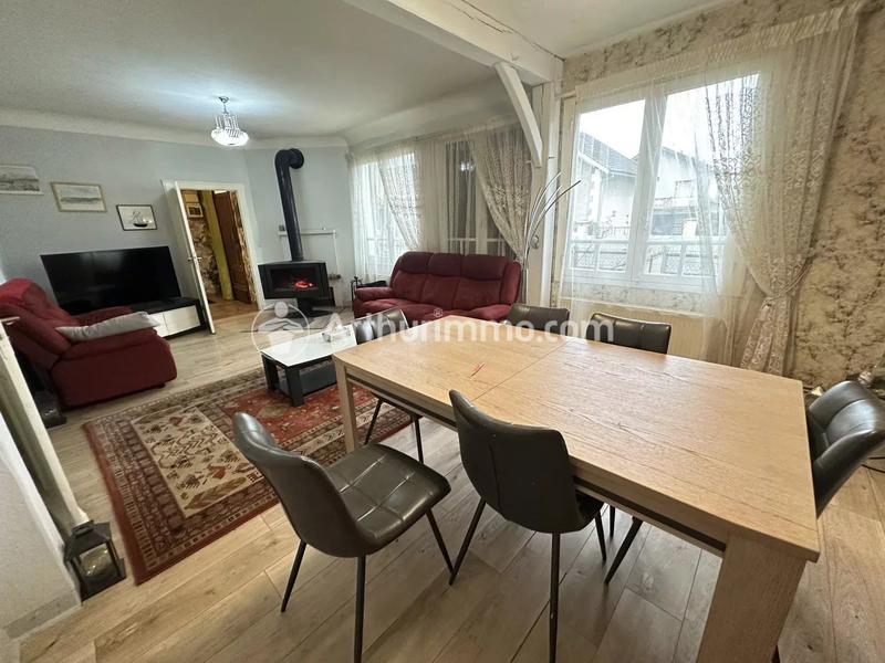 Maison - 170 m² - 8 pièces