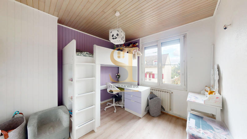 Maison - 101 m² - 5 pièces