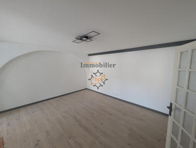 Maison - 85 m² - 3 pièces