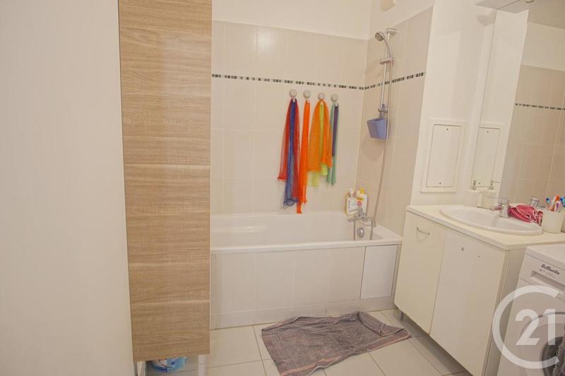 Appartement - 72 m² - 4 pièces