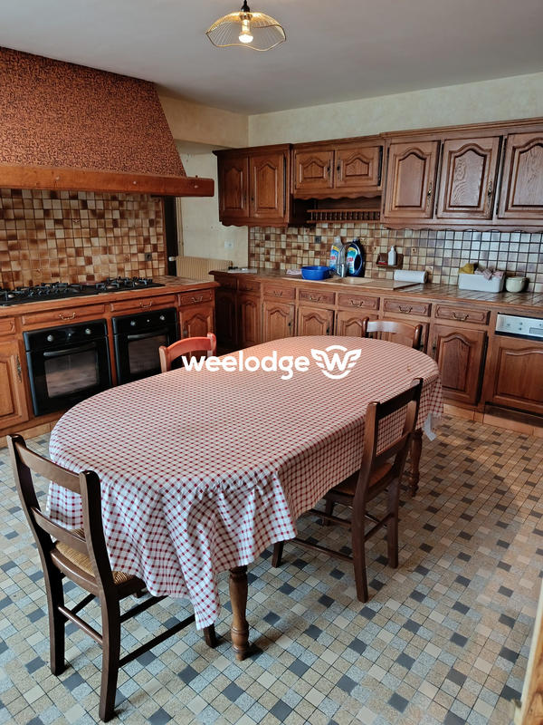 Maison ancienne - 258 m² - 6 pièces