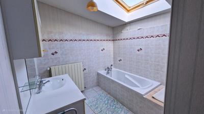 Maison de village - 168 m² - 6 pièces