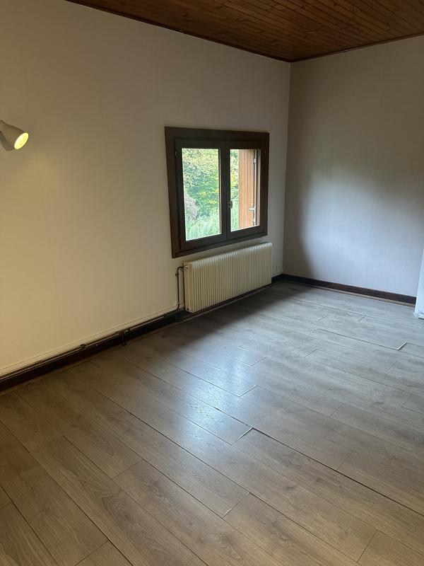 Maison - 137 m² - 7 pièces