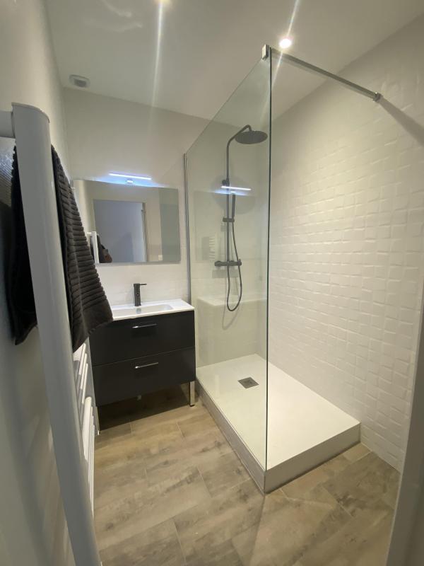 Appartement - 150 m² - 10 pièces