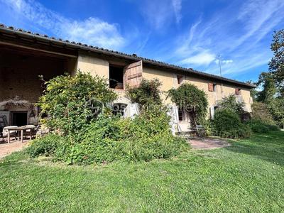 Ferme - 275 m² - 9 pièces