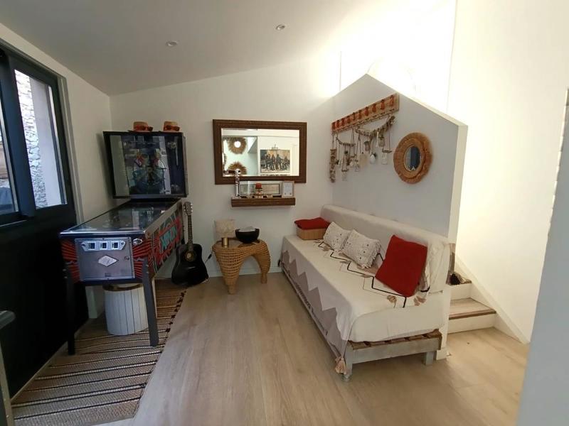 Maison - 174 m² - 5 pièces