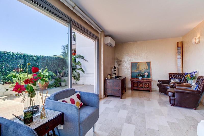 Appartement - 98 m² - 3 pièces