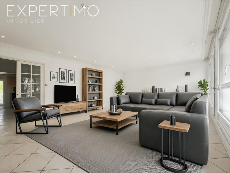 Appartement - 90 m² - 4 pièces