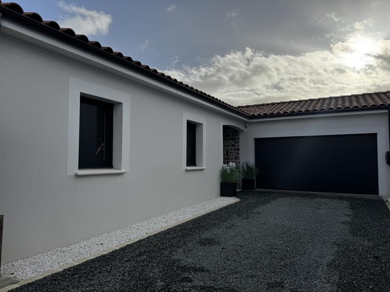 Maison contemporaine - 120 m² - 5 pièces