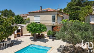 Maison - 170 m² - 6 pièces