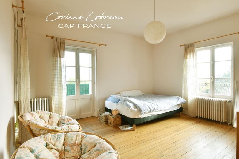 Maison de ville - 280 m² - 11 pièces