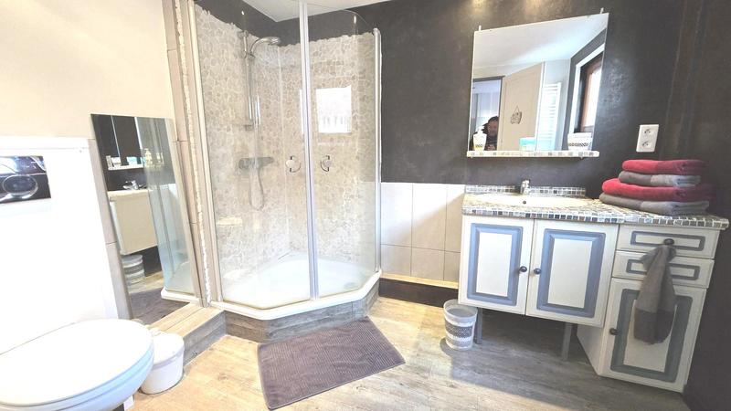 Maison ancienne - 122 m² - 6 pièces