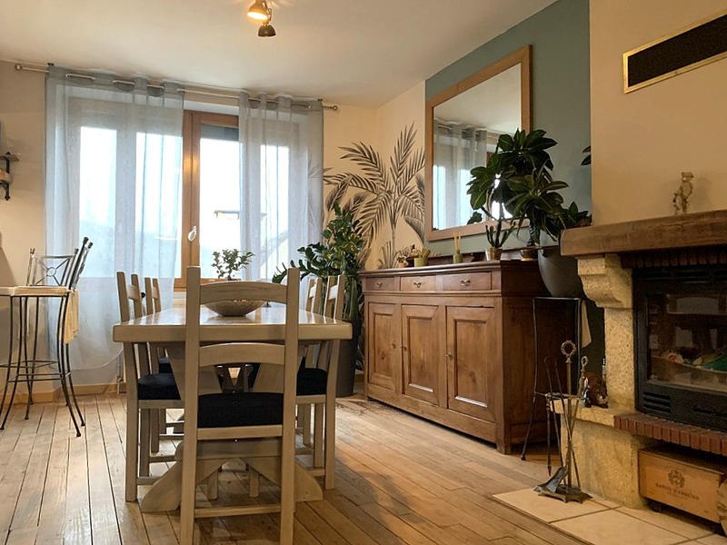 Maison - 135 m² - 8 pièces