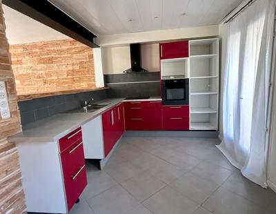 Maison - 88 m² - 4 pièces