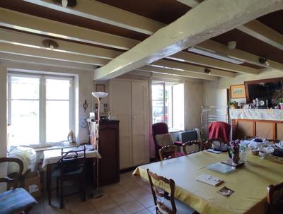 Maison - 84 m² - 3 pièces
