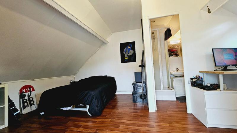 Maison - 206 m² - 8 pièces