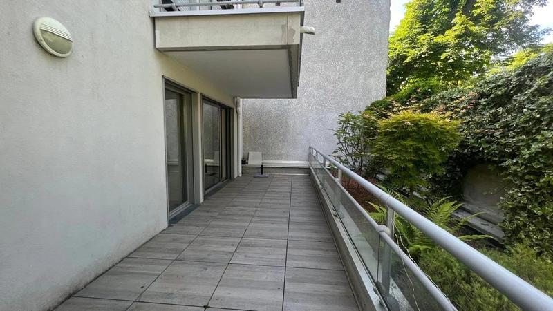 Appartement - 75 m² - 3 pièces