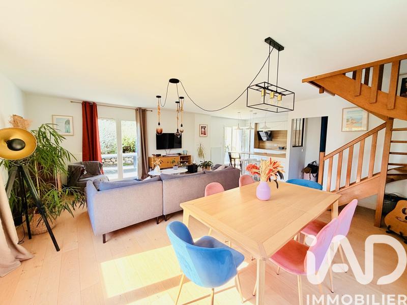 Maison - 109 m² - 5 pièces