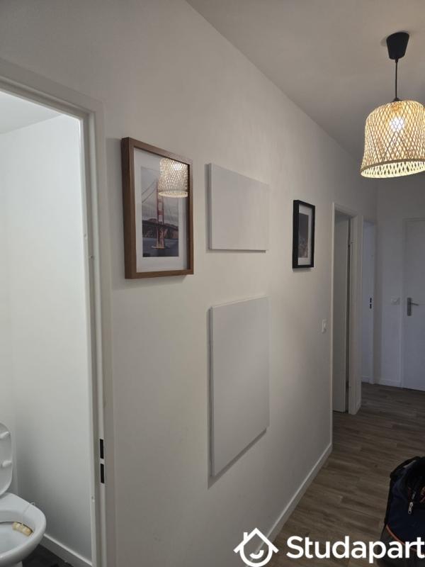 Chambre - 14 m² - 1 pièce