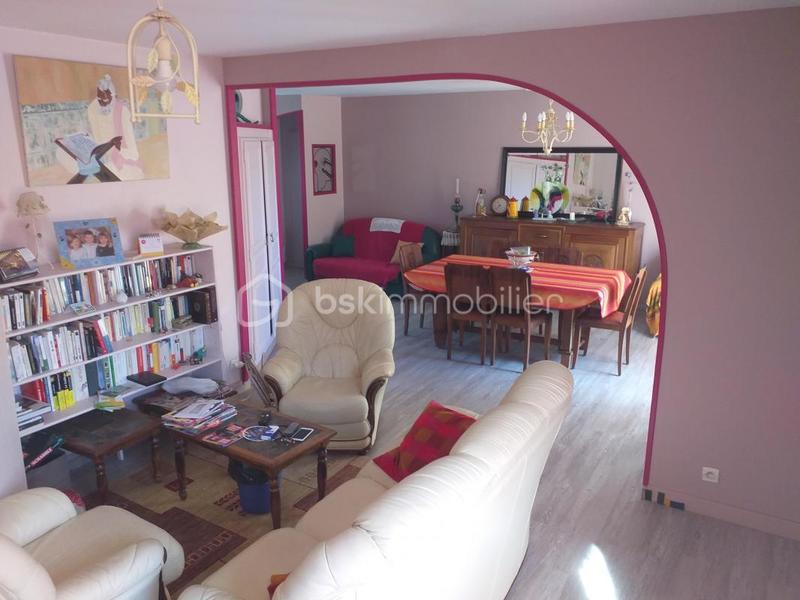 Maison - 140 m² - 7 pièces