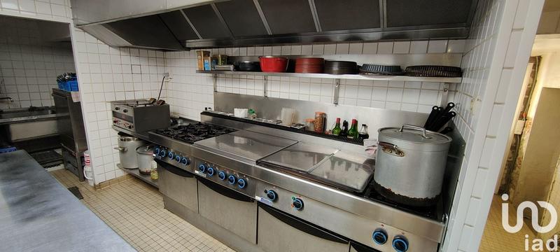 Local commercial - 458 m²