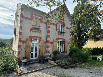 Maison - 130 m² - 7 pièces