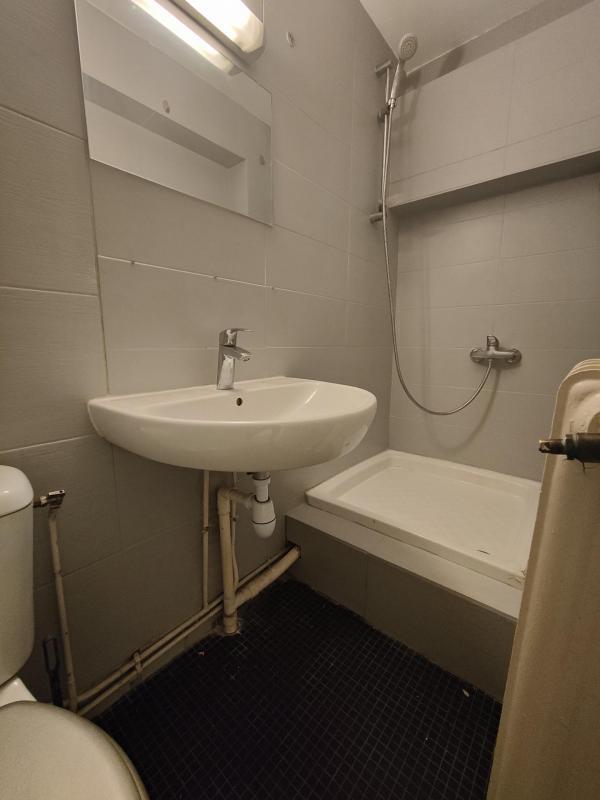 Studio - 13 m² - 1 pièce