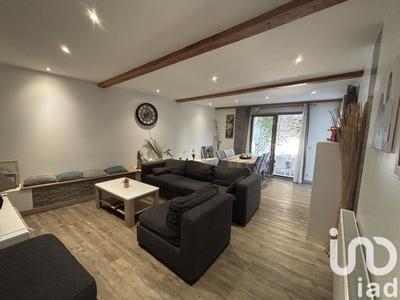 Maison - 156 m² - 9 pièces