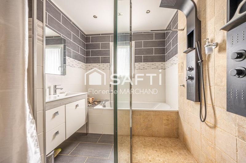 Maison - 196 m² - 6 pièces