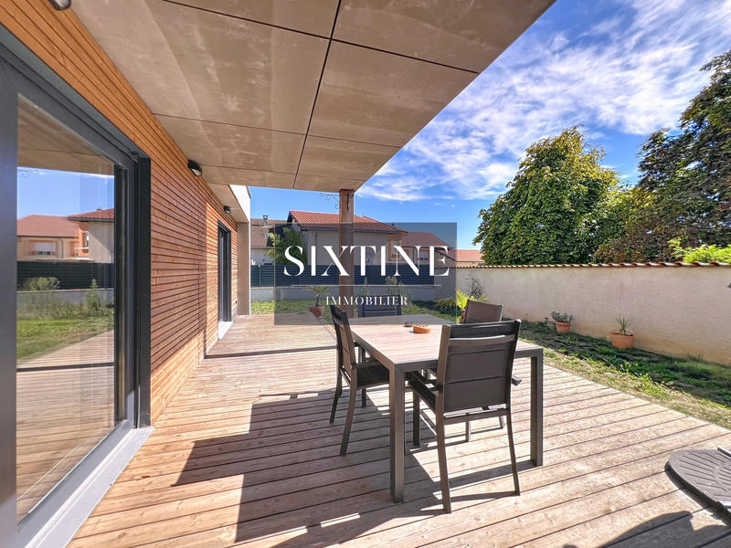 Maison contemporaine - 131 m² - 5 pièces