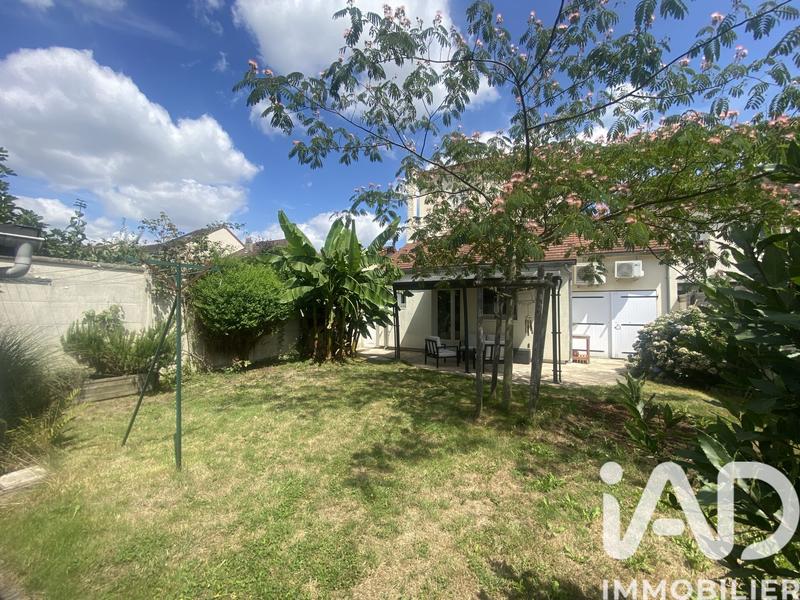 Maison - 122 m² - 6 pièces