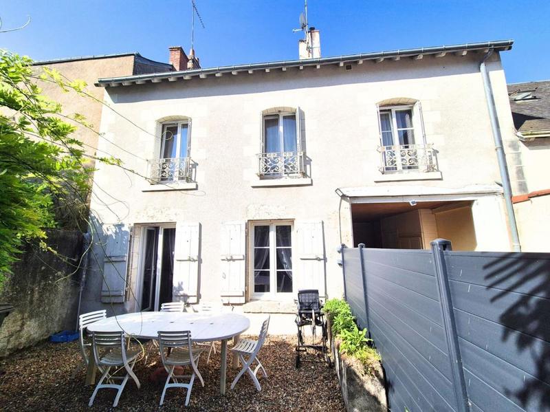Maison de bourg - 114 m² - 5 pièces