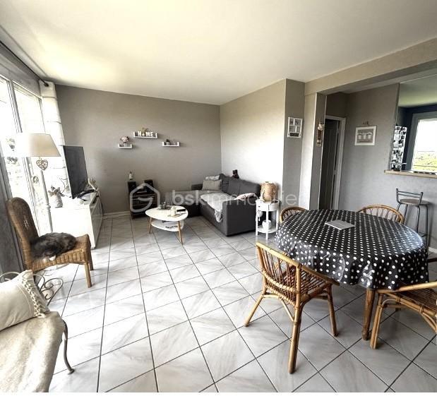 Appartement - 79 m² - 4 pièces