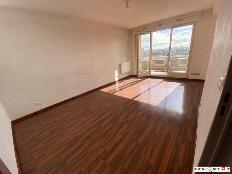 Appartement - 84 m² - 4 pièces