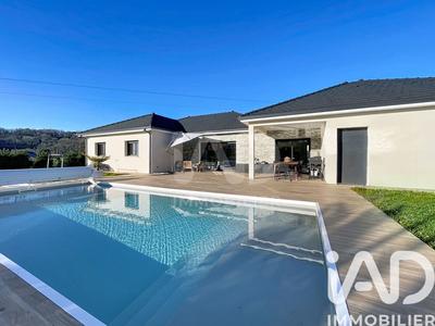 Maison de ville - 149 m² - 5 pièces