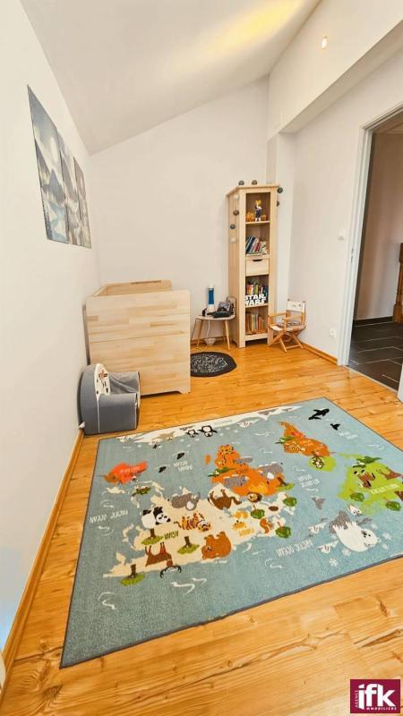 Maison - 183 m² - 5 pièces