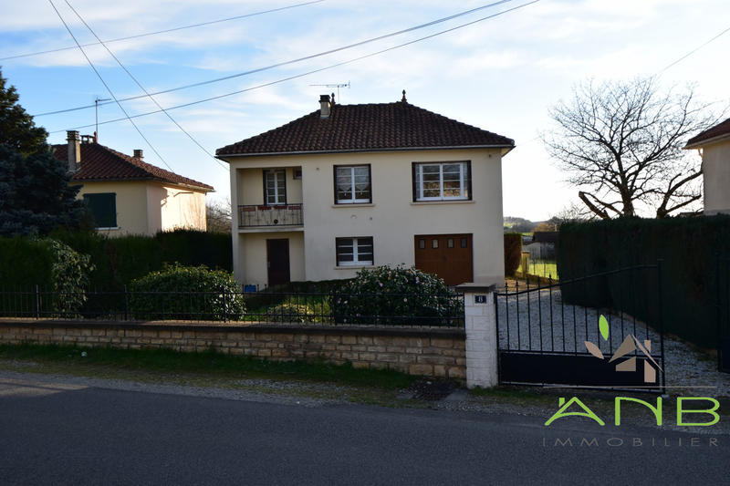 Maison traditionnelle - 66 m² - 4 pièces