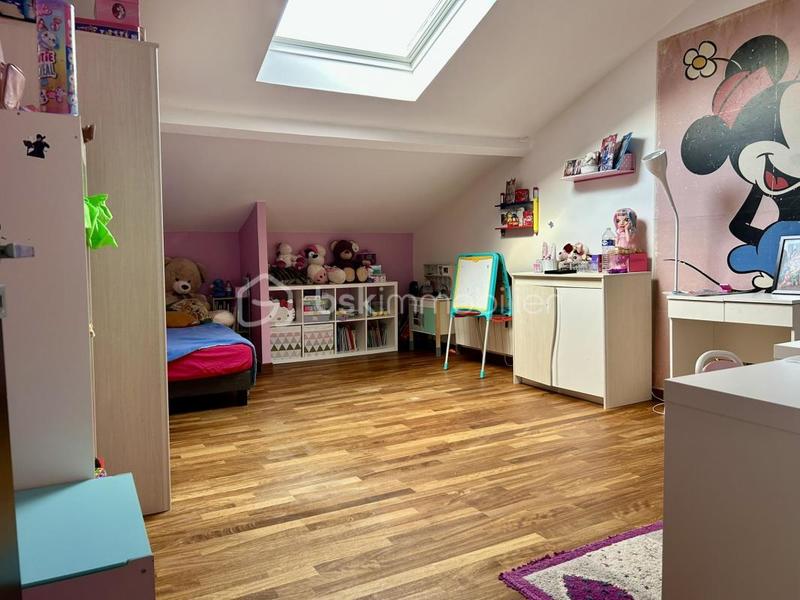 Maison - 166 m² - 6 pièces