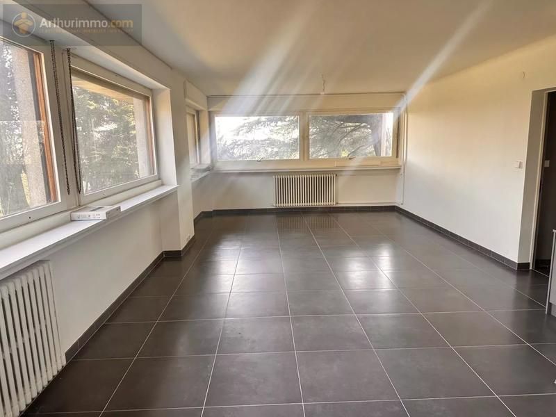 Maison - 300 m² - 8 pièces