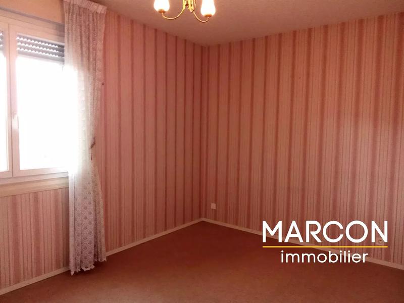 Appartement - 110 m² - 5 pièces