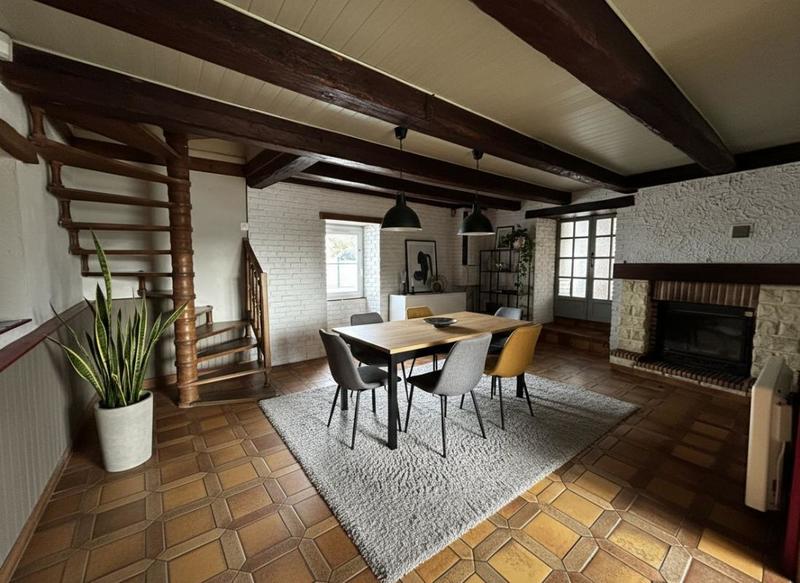 Maison - 136 m² - 5 pièces